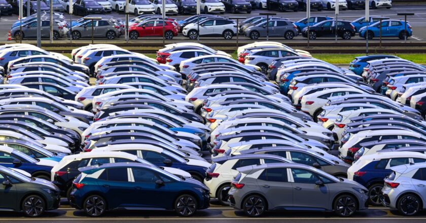 Rental car drivers use AI apps to fight surprise damage fees and charges