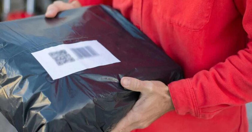 Unsolicited packages with QR codes pose serious fraud risk, FBI warns