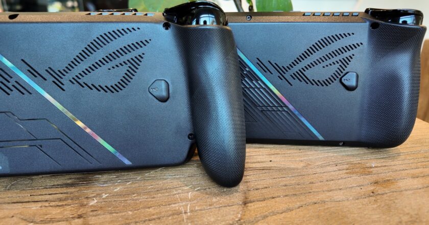 The Xbox handheld showed me that handhelds are better with prongs