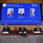 Le prix Nobel de physique décerné à John Clarke, Michel H. Devoret et John Martinis pour leurs recherches sur la mécanique quantique