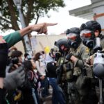 La garde nationale envoyée à Chicago par la Maison Blanche, mais bloquée à Portland par une décision de justice