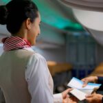 Flight attendant says never board plane without washing hair