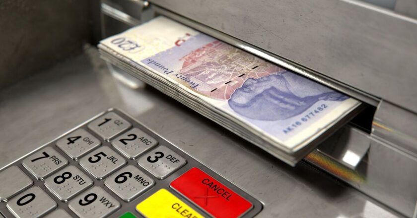 DWP State Pension payments in November based on two-digit code | Personal Finance | Finance