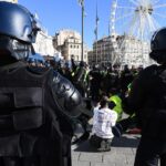 A Marseille, rebondissement avec la mise en examen de six policiers dans l’affaire d’une passante tabassée pendant le mouvement des « gilets jaunes »