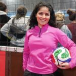 Shabnam Salahshoor, réfugiée afghane et coach au sein d’un club queer parisien
