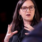 Bari Weiss steps onto the CBS News glass cliff of doom