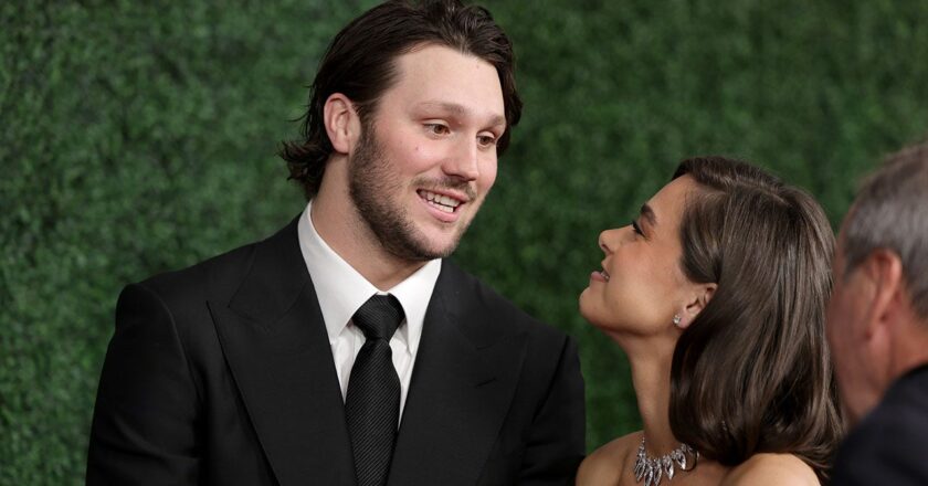 Josh Allen says marriage to Hailee Steinfeld taught him valuable life lesson