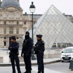 Louvre thieves steal priceless jewelry, escape on motorbikes in Paris