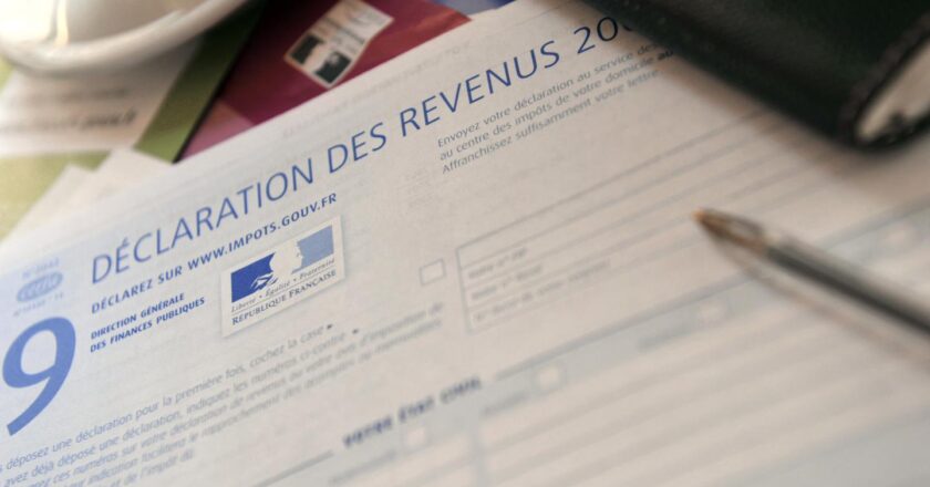 Les Français de plus en plus critiques sur l’utilisation de l’argent des impôts