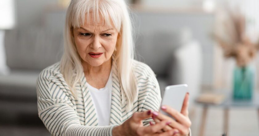 DWP warm home discount recipients issued urgent alert about new phone call | Personal Finance | Finance