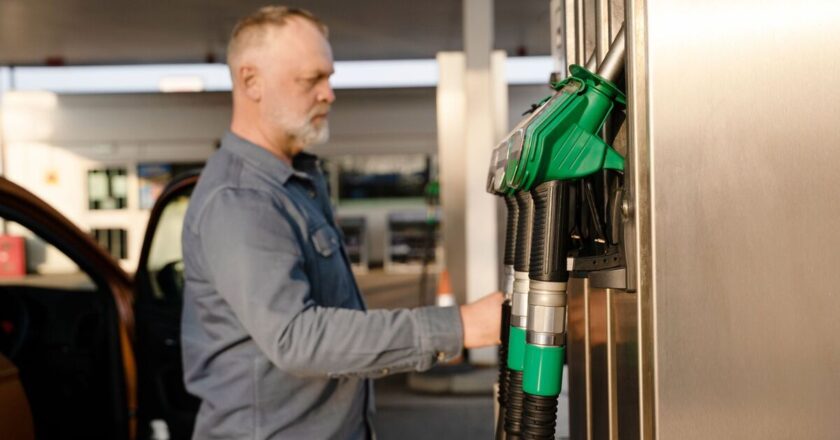 Petrol prices to rise if Rachel Reeves scraps fuel duty freeze | UK | News