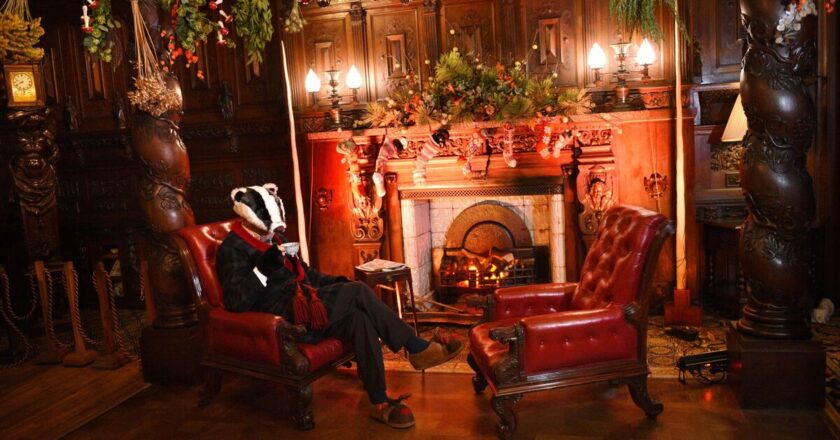 Three cosy Christmas reads for adults – one is 1843 classic | Books | Entertainment