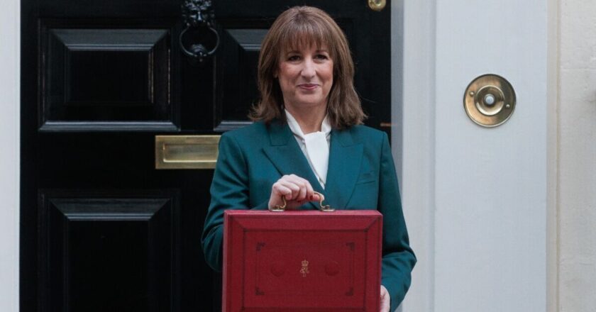 Warning to savers moving money as Rachel Reeves closes ‘loophole’ | Personal Finance | Finance