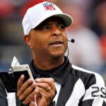 NFL referee leaves game after non-contact injury