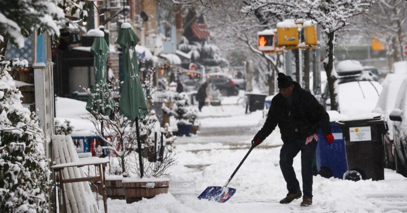 Winter weather and heavy winds to put a freeze on post-holiday travel