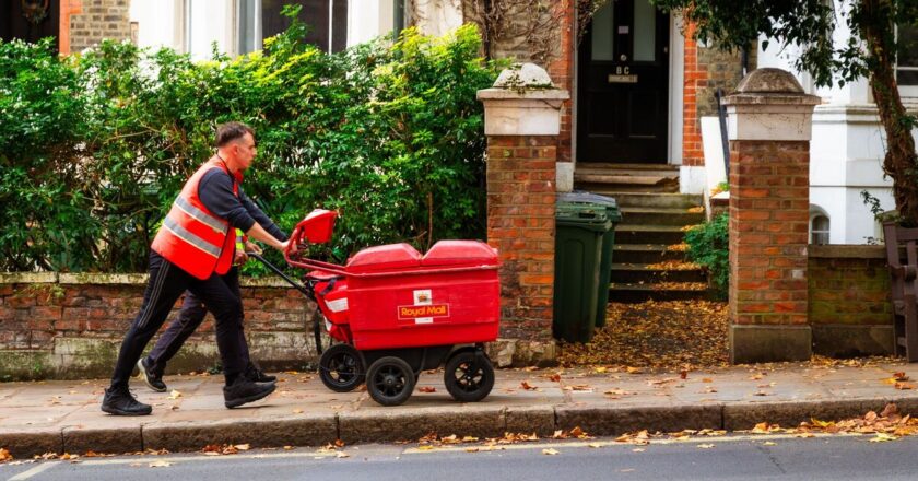 Royal Mail worker explains what mysterious ‘P’ on letters really means