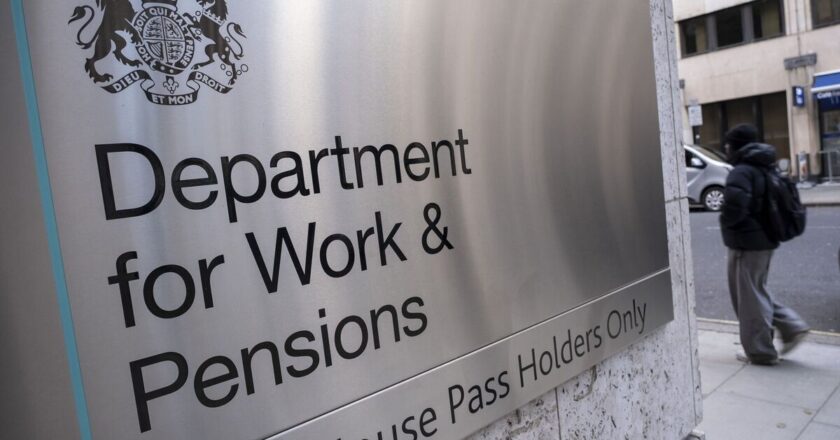 DWP benefit payment dates for December 2025 | Personal Finance | Finance