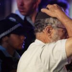 les deux hommes armés qui ont tué 15 personnes pendant une fête juive sur une plage de Sydney étaient un père et son fils