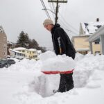 au moins 21 morts, plus de 800 000 foyers sans électricité