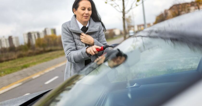 Ice will ‘disappear’ from your car windscreen if you use 1 method