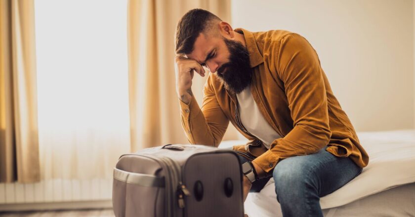 If you’re booking a hotel this month watch out for 5 red flags