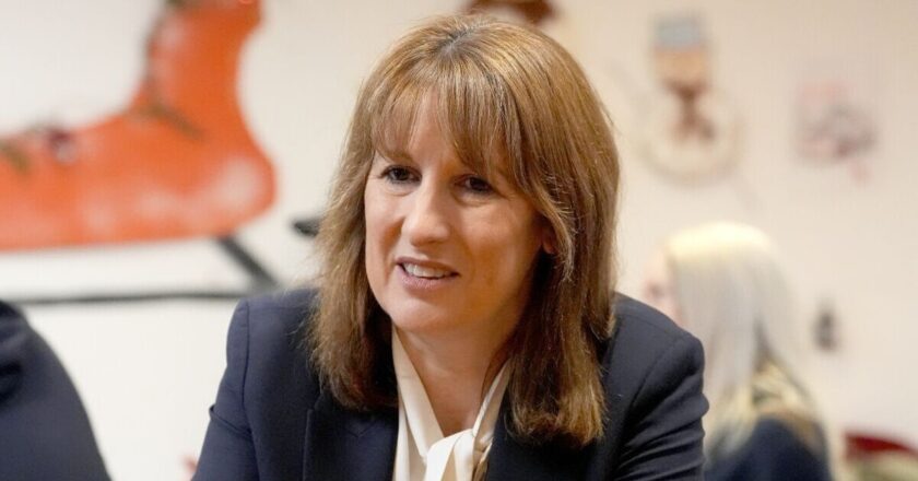 Rachel Reeves issued brutal dressing down over pensions | Politics | News