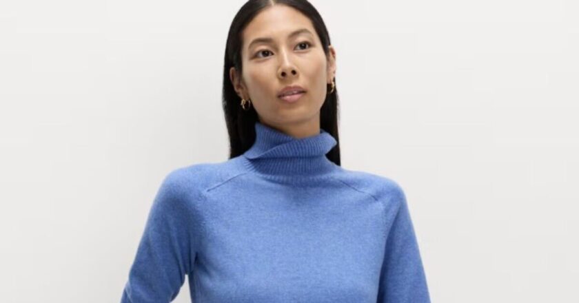 M&S roll neck jumper is a ‘good fit’ and leaves wearers ‘so toasty and warm’