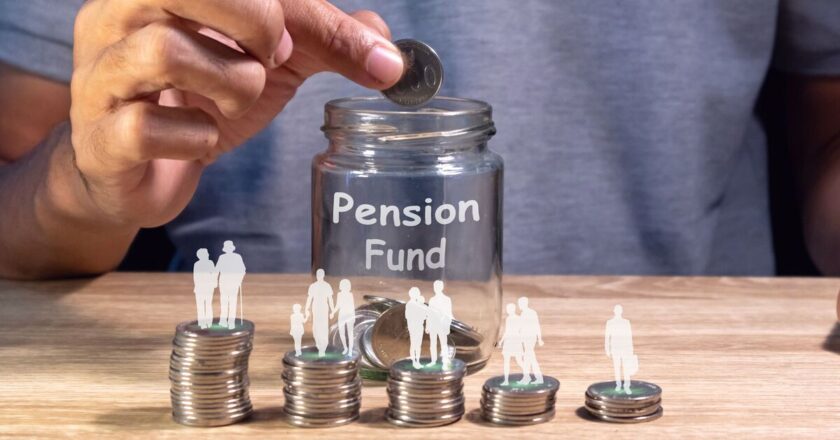 Warning as millions of older brits missing out on £1.3 extra income | Personal Finance | Finance