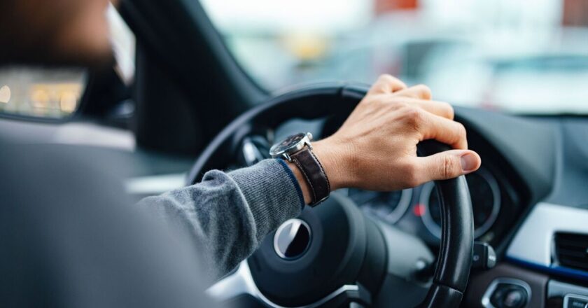 Experts warn drivers could face £300 fines for making one common mista