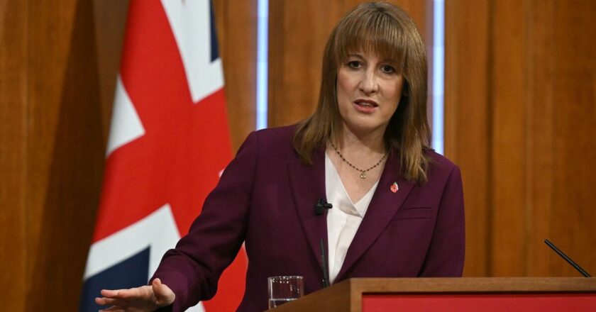 ISA warning as Rachel Reeves plots huge 22% savings tax | Personal Finance | Finance