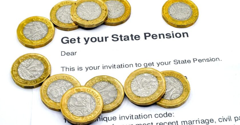 Exact State Pension age for men and women and how to claim explained | Personal Finance | Finance