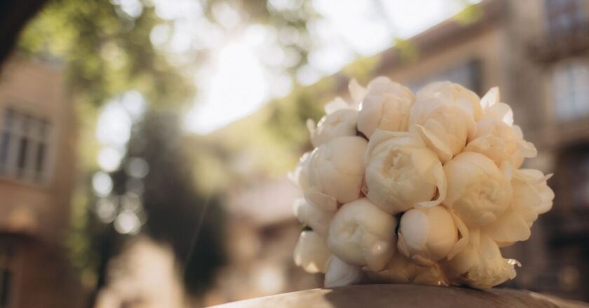 The average 2026 UK wedding cost revealed – couples are relying on 1 thing