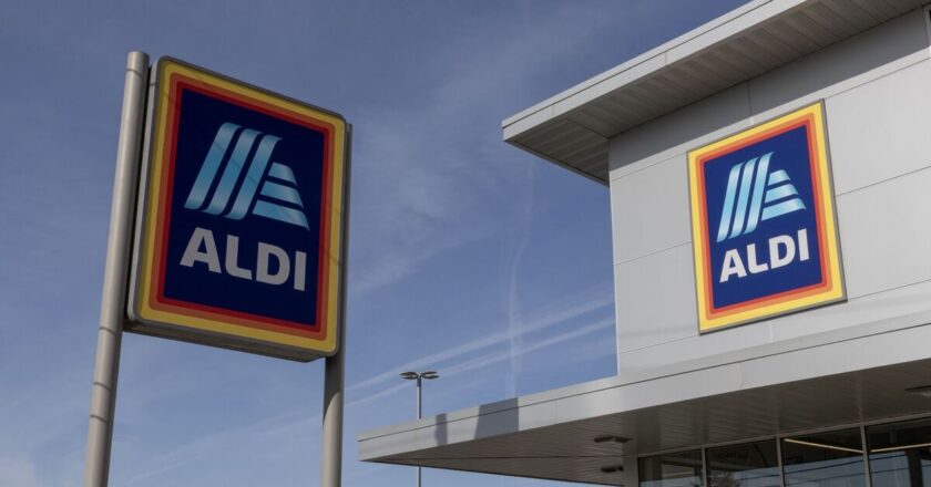 Aldi confirms who is eligible to receive £100 towards shopping