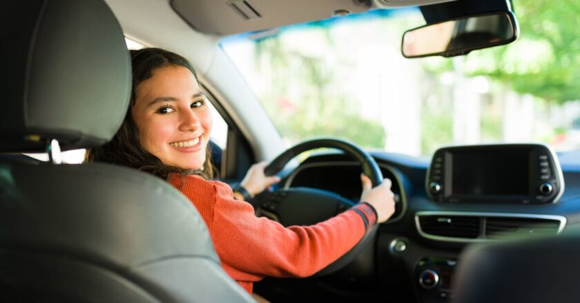 Martin Lewis says some drivers they can save hundreds on car insurance | Personal Finance | Finance