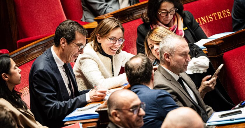 Amélie de Montchalin n’exclut « rien qui puisse donner à la fin un budget aux Français »