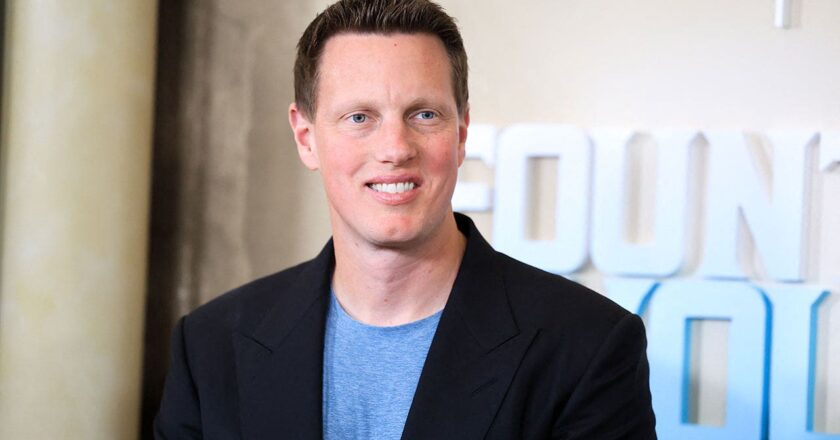 Paramount insists offer superior to Netflix’s Warner Bros. Discovery deal