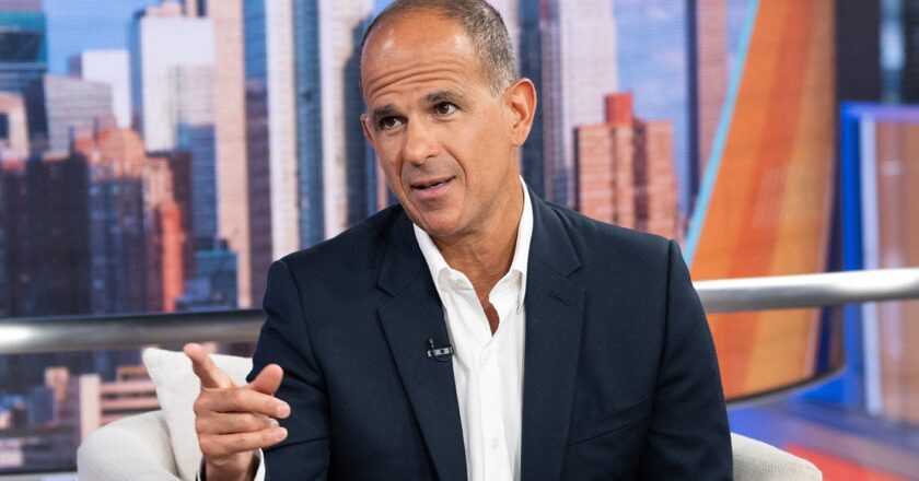Marcus Lemonis takes over as Bed Bath & Beyond CEO and executive chairman