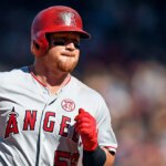 Trump administration faces criticism from former MLB outfielder