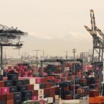 Donald Trump annonce faire passer ses nouveaux tarifs douaniers mondiaux de 10 % à 15 %