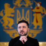 après quatre années de guerre, Volodymyr Zelensky fragilisé mais pas délégitimé