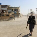 Le Pakistan frappe des camps « terroristes » à la frontière avec l’Afghanistan et cible un groupe affilié à l’EI