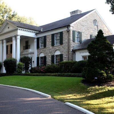 Inside Elvis Presley’s laundry room that’s not on the Graceland tour | Music | Entertainment