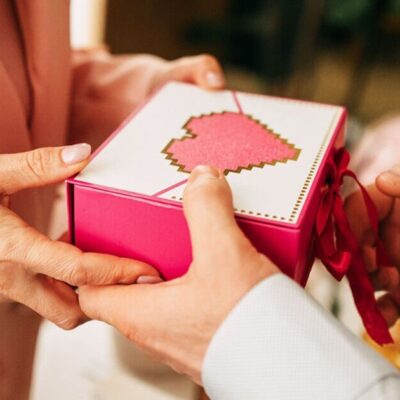 Last-minute Valentines letterbox gifts with up to 60% off