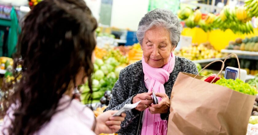 ‘Cheapskate’ gets weekly shop for an amazingly low price
