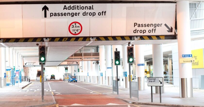 Expensive UK airport drop-off charges can be avoided