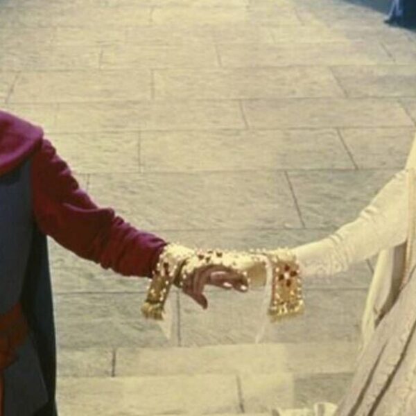 ‘Hearty’ historical saga with Hollywood legends now on BBC | Films | Entertainment