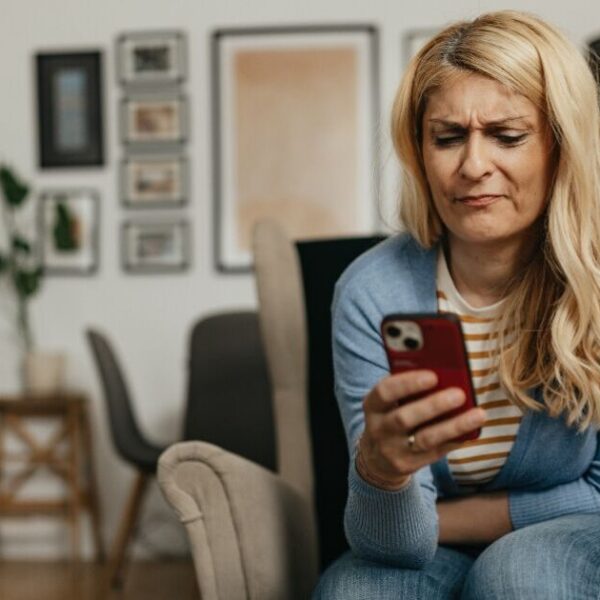 Savers issued stark warning – 10 banks set to slash interest rates | Personal Finance | Finance