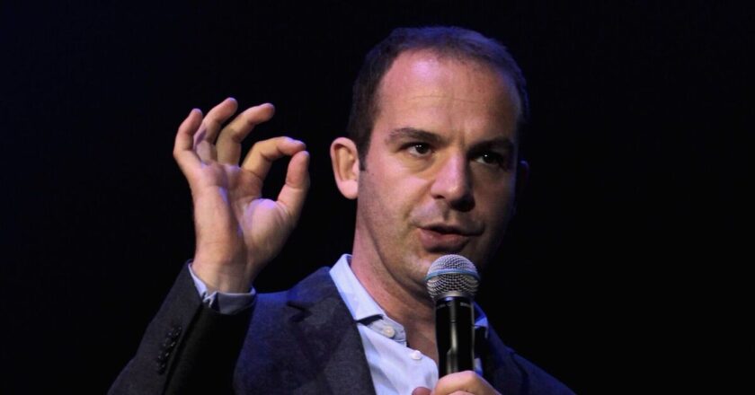 Fans back emotional Martin Lewis after Kemi Badenoch row backlash | Personal Finance | Finance