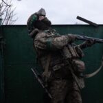 Un conseiller de Volodymyr Zelensky dément les allégations de discussions internes pour préparer le pays à « trois ans de guerre supplémentaire »