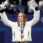 Corinne Stoddard wins Olympic short track bronze, first US woman to medal 2010